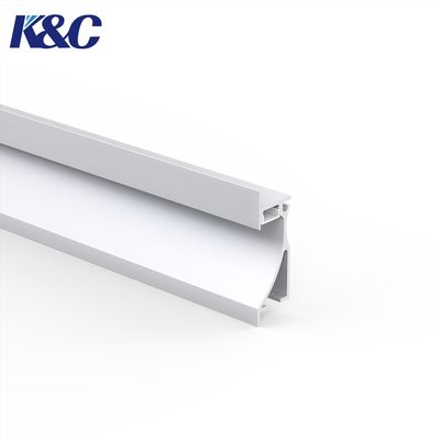 좋은 가격 6063 T5 알루미늄 LED 코너 프로파일 W26.4 x H77.5mm 2M 길이 온라인으로